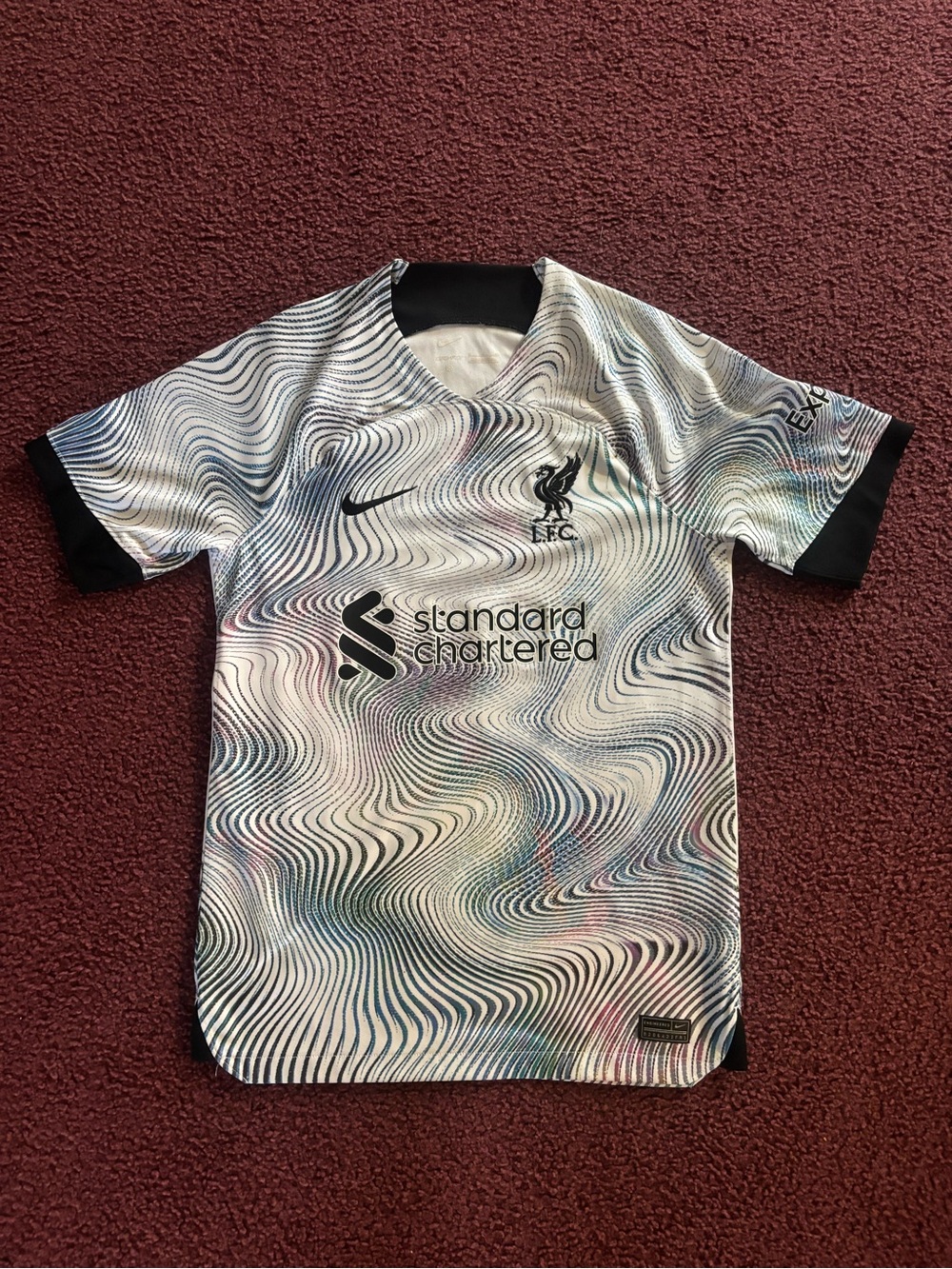 Liverpool 2022/2023 Away Kit